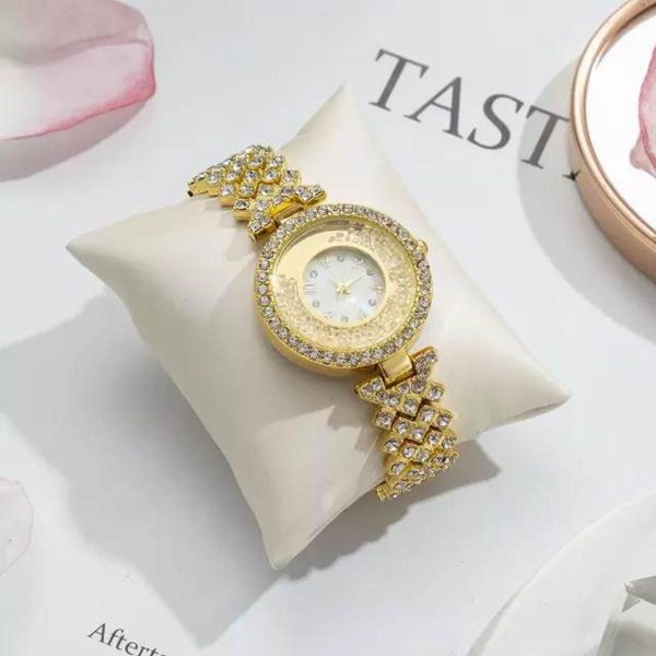 Fashion Diamond Women’s Quartz Watch  Golden Luxury Ladies  Watch