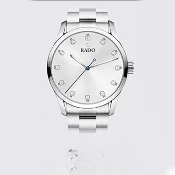 Rado Men’s Formal Wrist Watch with Stainless Steel Chain