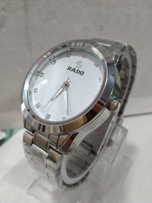 Rado Men’s Formal Wrist Watch with Stainless Steel Chain