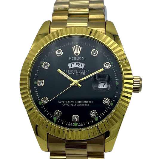 Men’s Stainless Steel Quartz Watch  Water Resistant Classic Analog